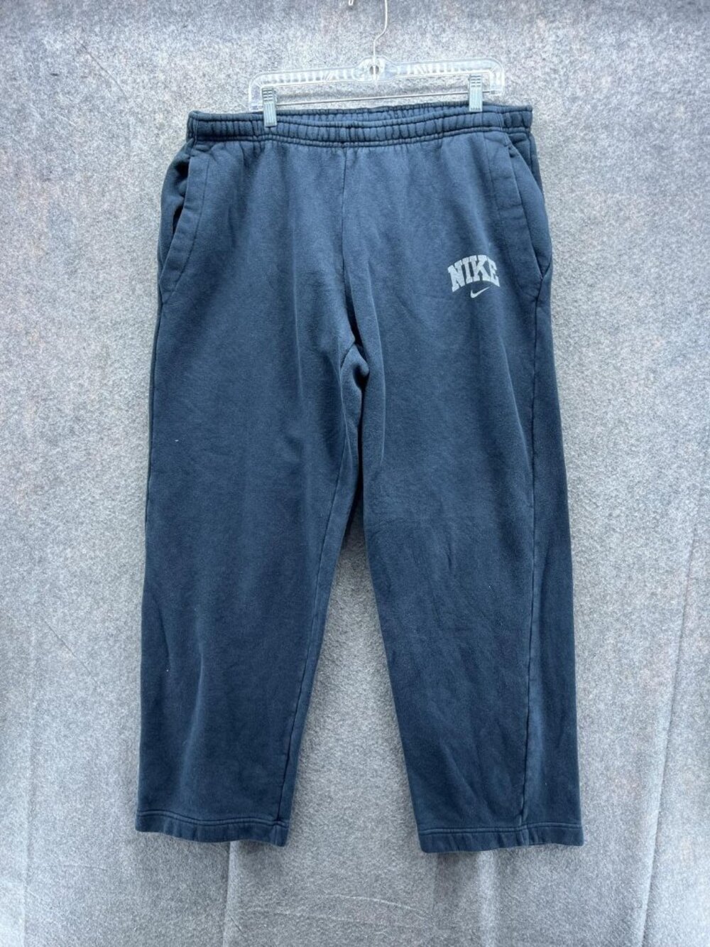 Nike Sweatpants Mens XXL Gray Fleece Elastic Waist Straight Leg Athletic